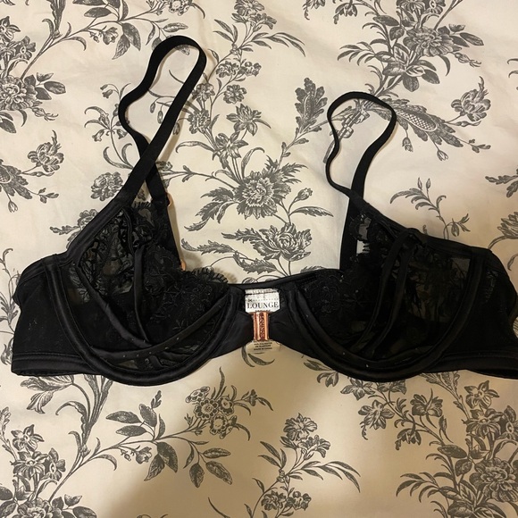 Black Lounge bra - Picture 1 of 3